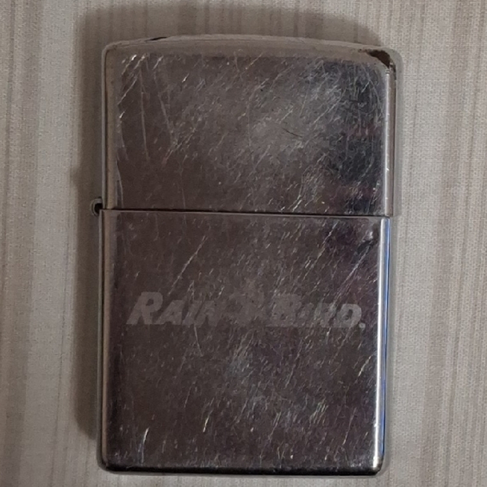 BUNDLE of 4 ZIPPO LIGHTERS - Picture 7 of 8